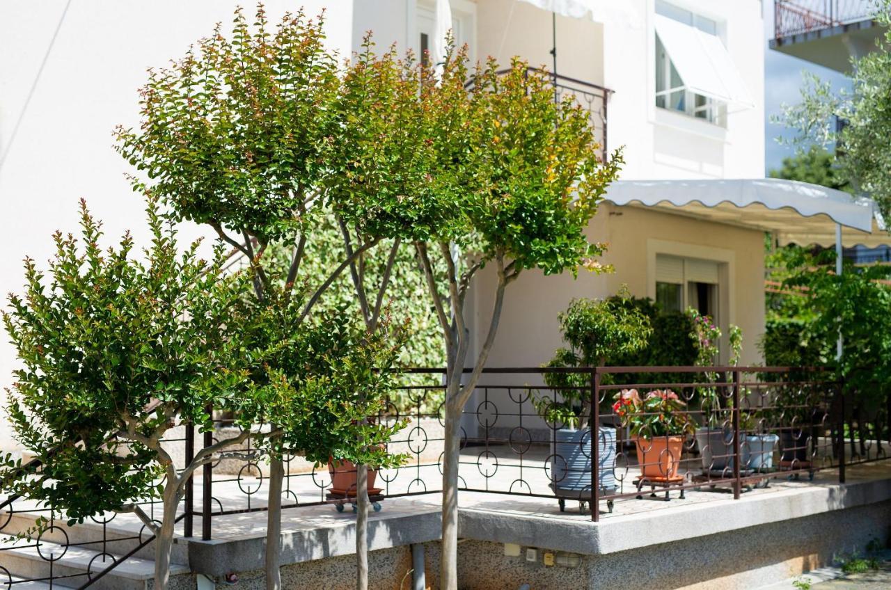 Apartments Jele Malinska Extérieur photo